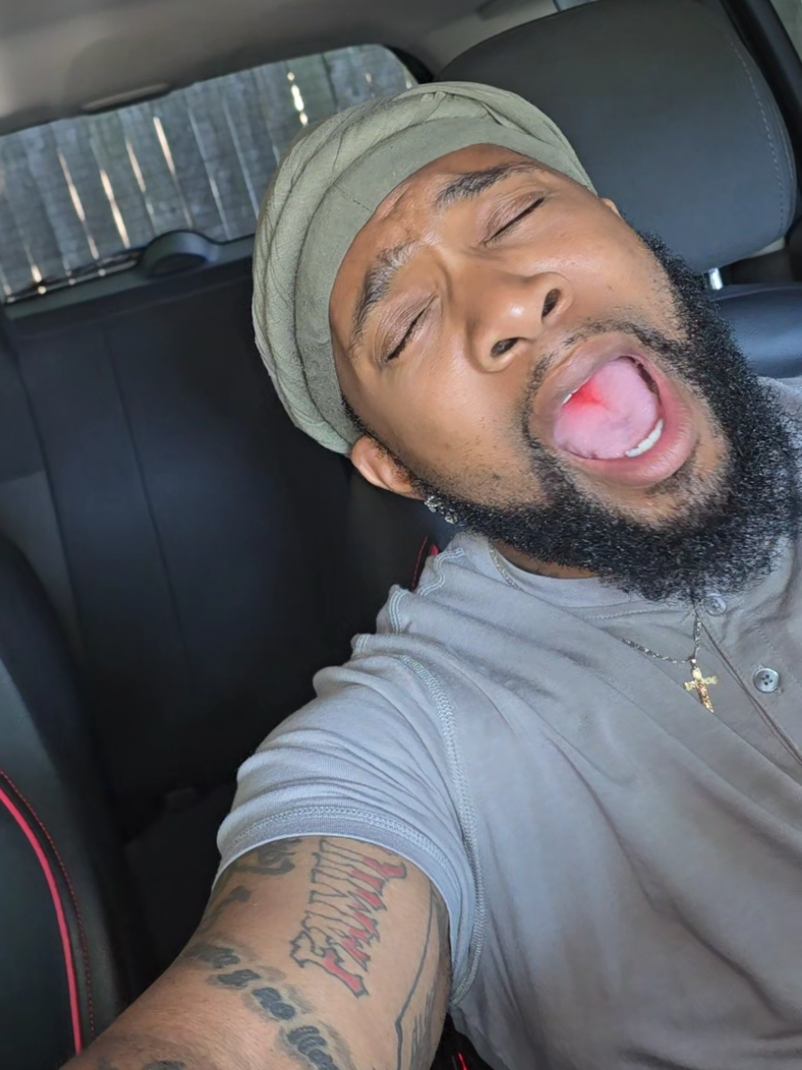 This song always gonna hit different. Some songs you don’t just hear—you feel ‘em. #praise #praisetok #fyp #fixitjesus #faithtok #gospeltiktok #idontknowhowgodsgonnadoit #chrisdmackreacts #amen #christiancommunity #music #gospelmusic 