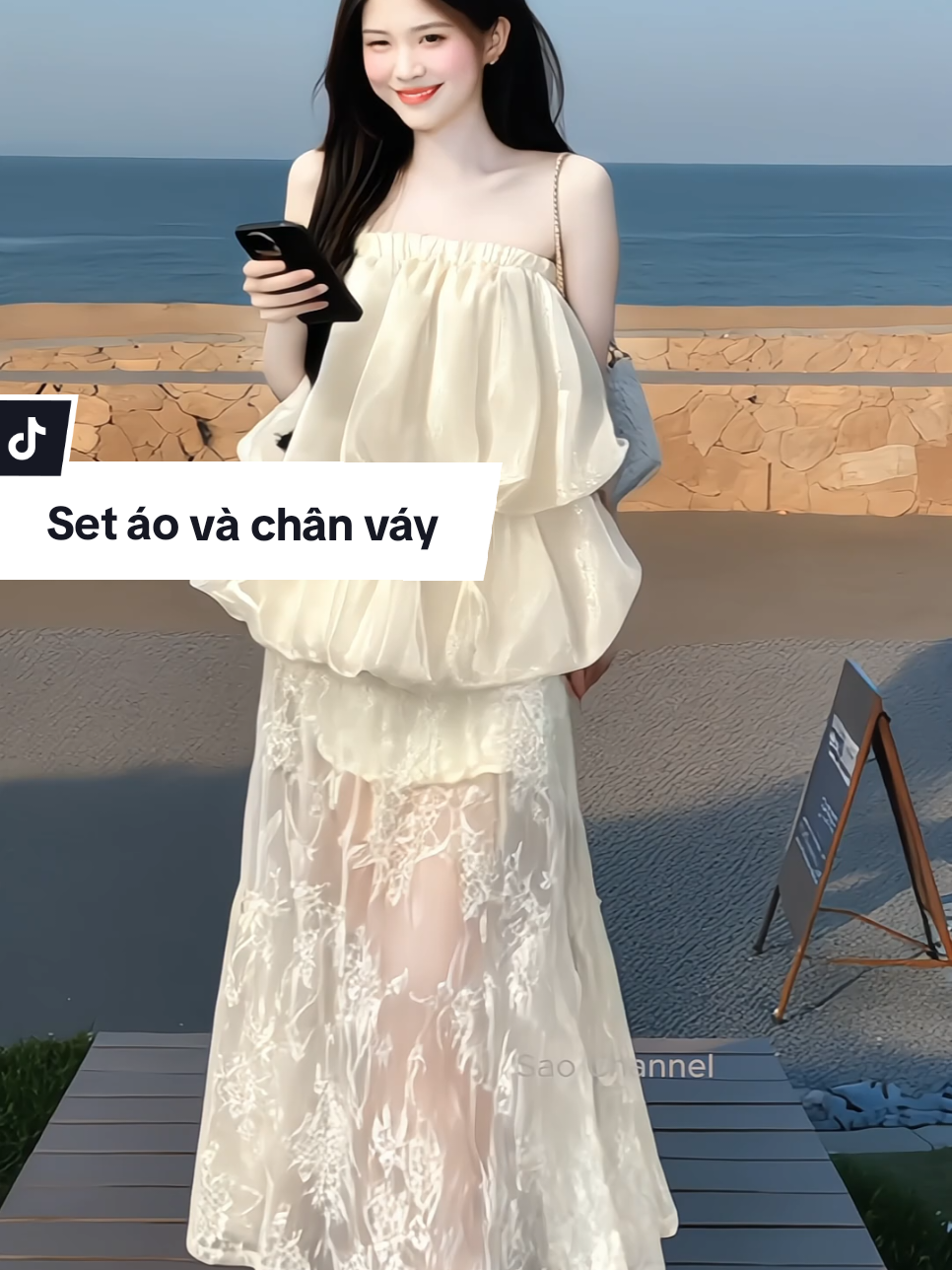 Set váy áo gồm: Áo cúp tơ bồng hai tầng, kèm chân váy đuôi cá dáng dài 2 lớp, set váy sang trọng, nữ tính giúp nàng tỏa sáng nổi bật giữa đám đông #setdoxinh #setvayao #setdodibien #setdonu #setdodep #thoitrangnu #macdepmoingay #xuhuong #saochannel 