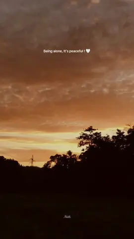 😊🤍 #Love #foryou #foryoupage #fypシ #viral #tiktok #english #quotes #neth #nethmijayakodi 