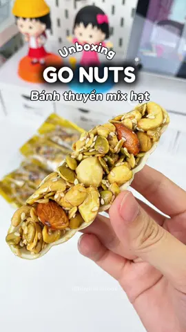 Bánh thuyền mix hạt GO NUTS mẹ bầu nên thử #gonuts #gonutseatclean #banhthuyenmixhat #anvatmebau #mebau #mebauthongthai #huynieunbox #unboxing #review #xh 