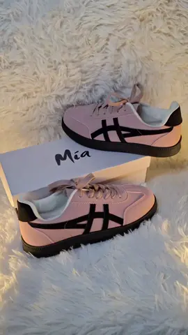 Pink Shoes for  Women #fyp #trending #pinkshoes #shoes #miashoes 