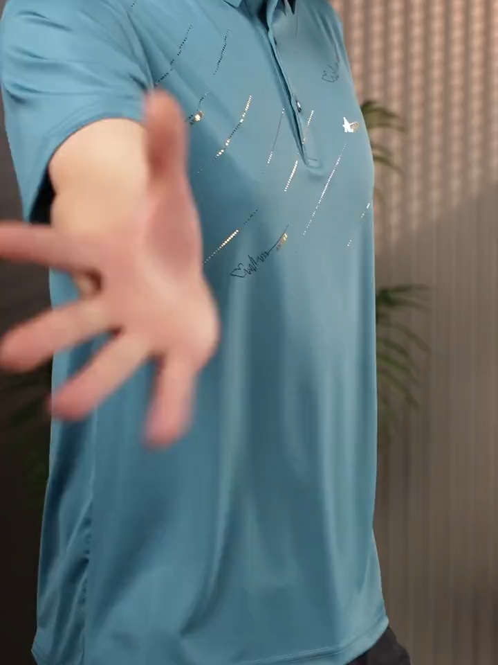 🤫 Jangan bilang siapa-siapa… Ini polo yang bikin 99% cewek diam-diam curi pandang ke kamu#polokeren #kaospolo #bajupolo #tiktoktrend #hitam #lorean #Outfit #bahan #slimfit #baju #tren #viral #fashionpria #polo #ootdpria #aopolo #polopria #Ramadan #ramadankembalikuat