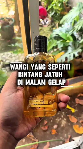 💫 WANGI COWOK BINTANG LIMA! Gatsby Star Code: citrus segar + lavender elegan + amber hangat. Satu semprotan = satu kode wangi buat jadi pusat perhatian! #WangiMewahTanpaMahal ⭐