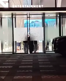 Some trainees leaving YG building last month. #ygnewgirlgroup #ygngg #NextMonster #ygtrainee #fyp 