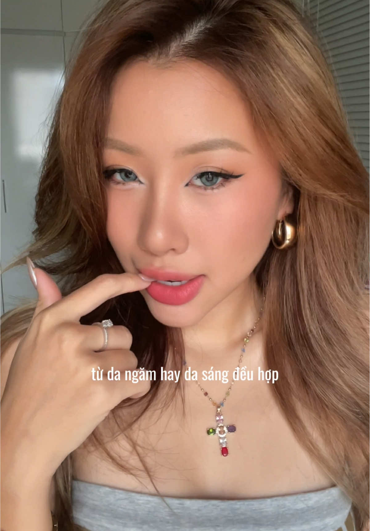 #otwoovn #otwoolipprimer #otwoolipstick 