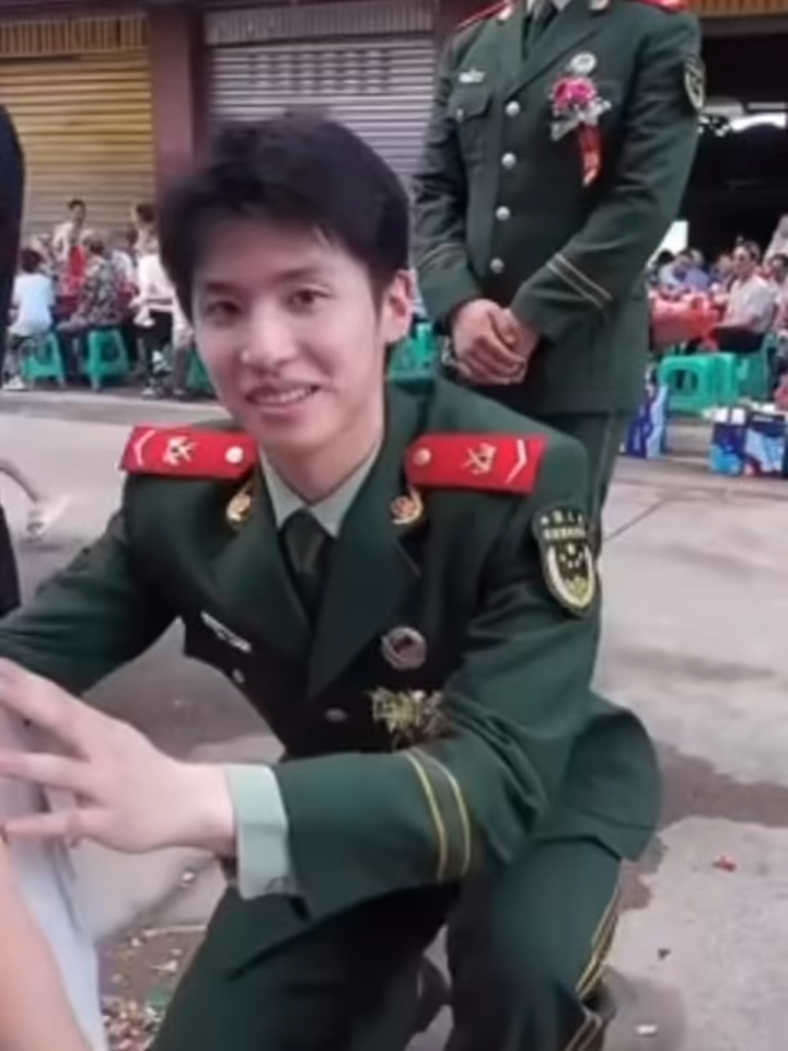 😐 Không cảm xúc ... ---/-/--- #viral #viralvideo #giaitri #funny #cuocsong