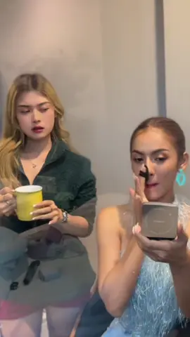 ใครกำลังลังตามหาแป้งพัฟคุมมัน ทางนี้เลย မျက်နာ အဆီပြန်တတ်တဲ့သူတွေ တစ်ဘူးလောက်တော့ရှိထားသင့်တယ်  😍🩷##CarslanCrushBrandDay##CarslanSummerMakeup