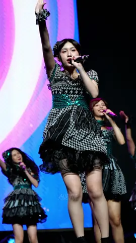 (FANCAM) “Arah Sang Cinta Dan Balasannya” @michelle alexandra #michiejkt48 #jkt48 #jkt48newera #fancamjkt48 #fypシ #fyp #JKT48ALLINTOURYOGYAKARTA 