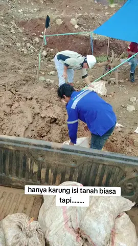 karung tanah #sampelnikel  #nikelmineproject 