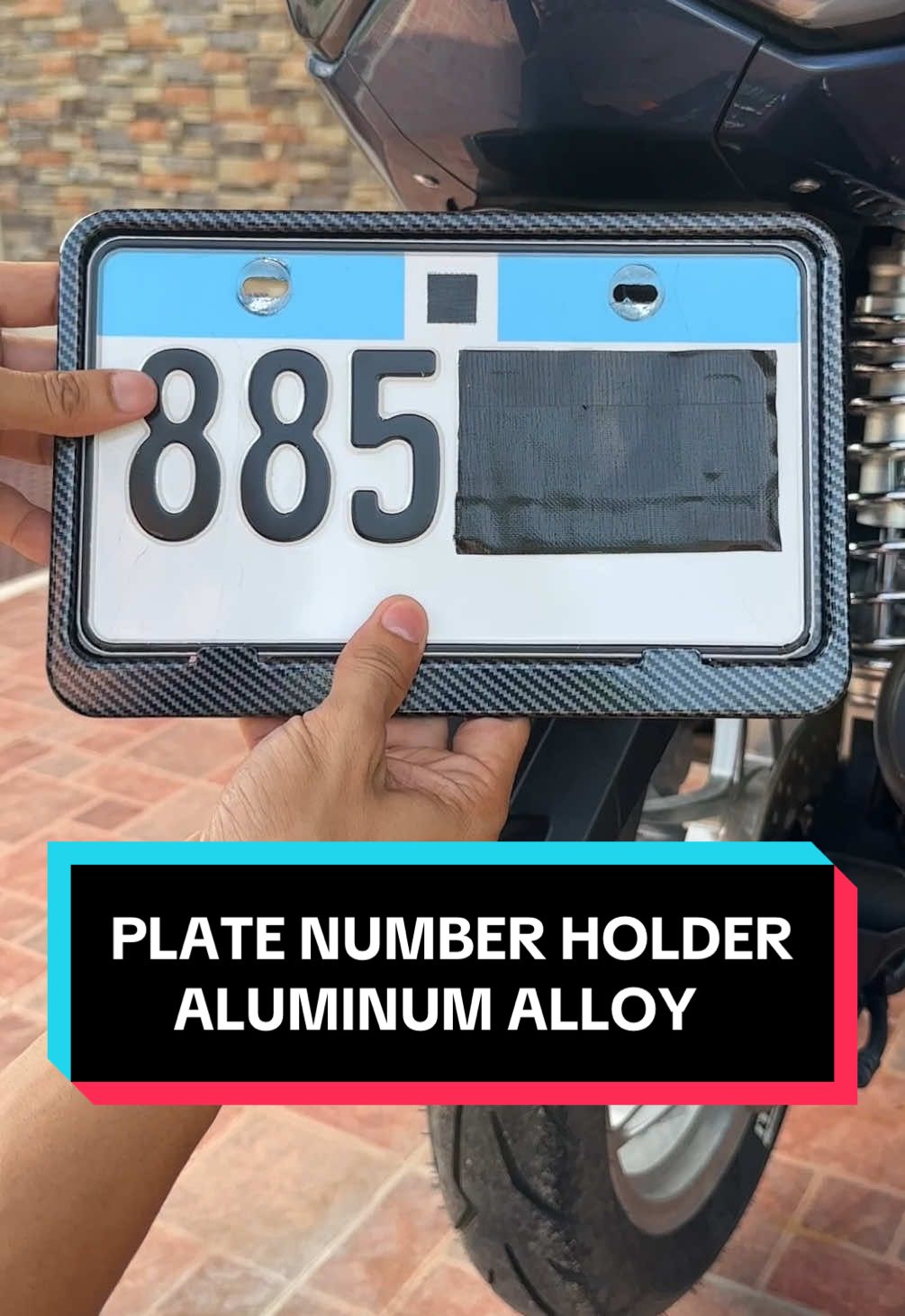 Plate Nunber Holder Aluminum Aloy 👍💯 Bagay na bagay sa motorcycle detailing, setup up ideas at accessories ng motor bikes nyo itong Plate Number Holder na Aluminum Alloy stainless! 
