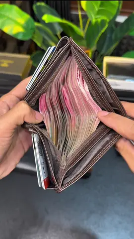 Dompet Kulit Asli Lipat3 Cebbo #dompetkulit #dompetkulitasli #dompetpria #dompetkulitpria #dompetmurah #dompet 