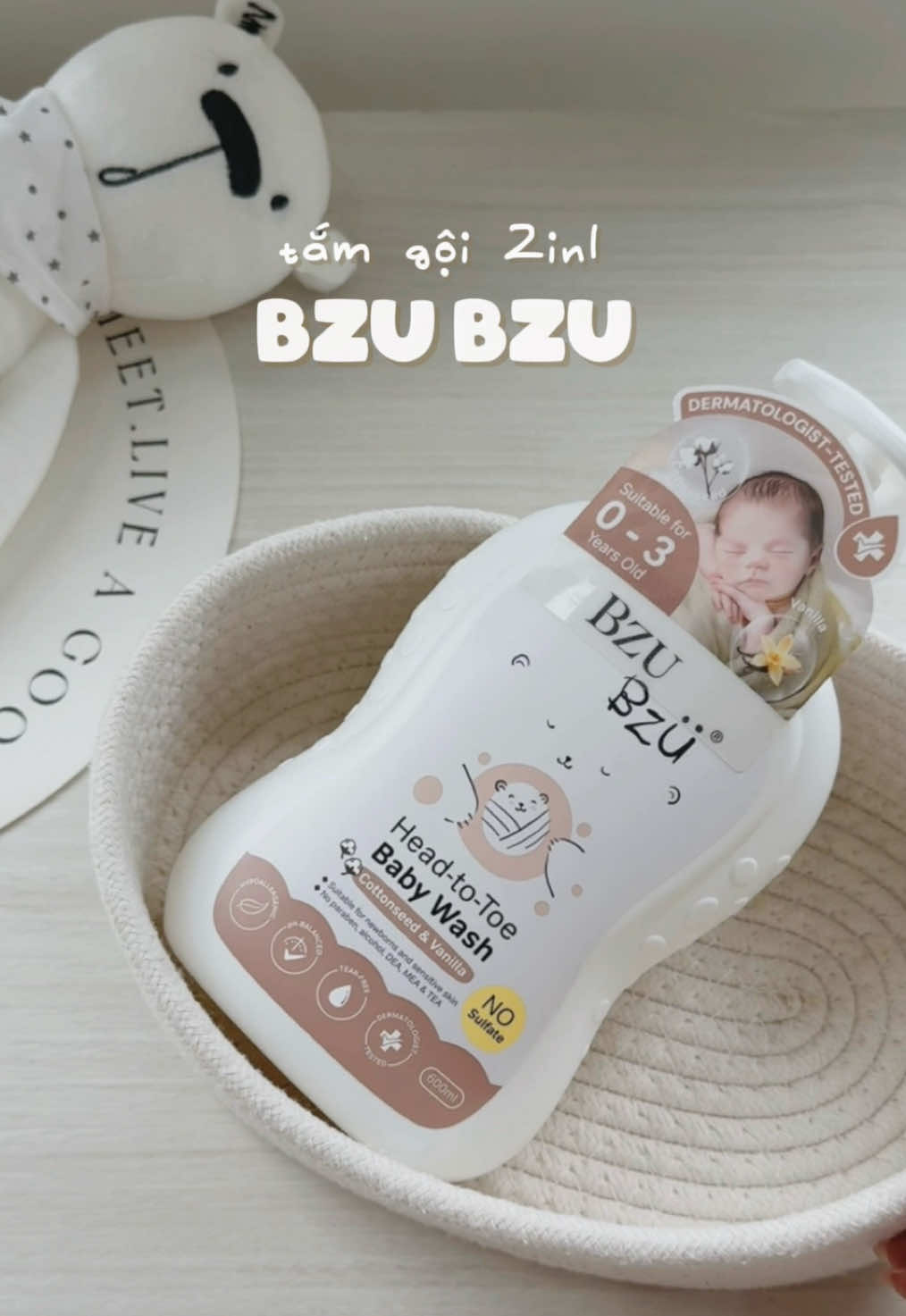 Có một mùi hương đặc biệt ngọt ngào đó là ...👶🏻  #mevabe #meshinthuine #beyeu #suatamchobe #suataamgoichobe #suatamgoitoanthanchobe #suatamcalmingscent #suatamBZUBZU #BZUBZU #BZUBZUvietnam #chamsocbeyeu #chamsocbe #nuoiconnhantenh #dailyvlog #foryou #fyp 