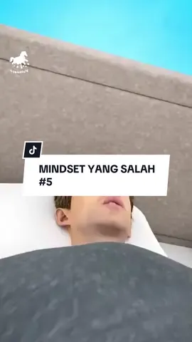 Tiap malam kamu ngorok kaya truck mogok?? tapi kamu bilang “Gapapa, emang dari dulu gini”  Kamu kira itu lucu??  Banyak yang tidur ngorok, tapi gak semua bangun lagi.  🚨Ngorok busa jadi tanda SLEEP APNEA, penyempitan saluran napas, sampai pontensi yang lebih parah.  Cek Keranjang Kuning Sekarang!  #ngorok #sleepapnea #sumbagold #pernapasan #sususehat #4u #kesehatan 