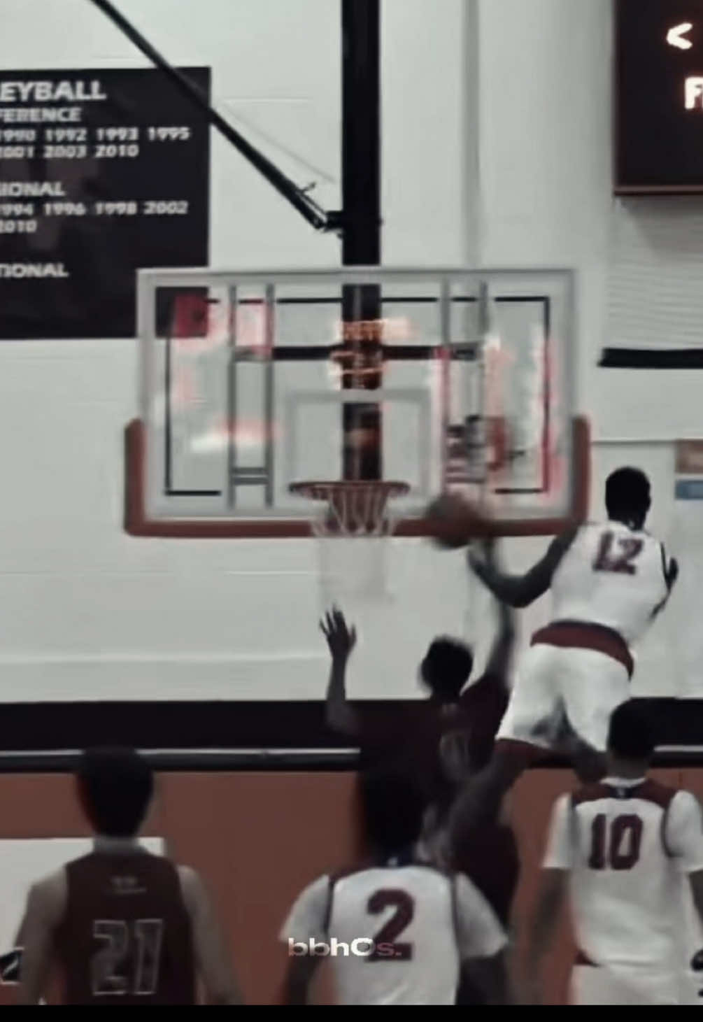 They too maddd😤#fyp #viral #xyzabc #fyppp #makemefamous #NBA #slam #highschool #hsbasketball 