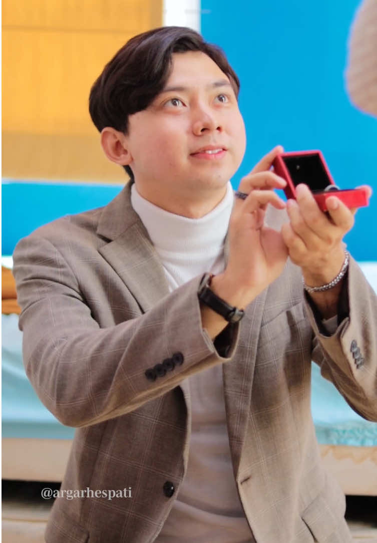 Cowok rambut panjang? Yes or no? @Arga Aigoo  #SerialTikTok #TikTokTainment #TikTokSeries #TikTokSeriesFuture #drama #argarhespati #suneedaycreative #dramatiktok #viraltiktok #kehidupan #pacar #cinta #operasi #gamon #ambigu 