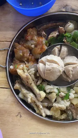 Soteng Nona masyallah tiap hari sold out terus#fyppppppppppppppppppppppp #fypage #tasikmalaya #seblakois #seblak #jajananviral #sotengciawi 