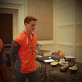 he's such a cutie pie 🥹🎀 #jonasurbig #urbig #40 #fcbayern #fcbayernmünchen #fyp #gönnfy #edit #joycestickedits @fc bayern  münchen fp 