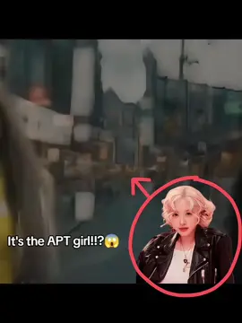 Heh you think i didn't notice😝#blackpink #rose #fyp #apt #blackpinkjump #jump 