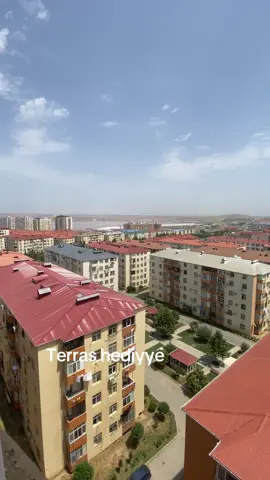 Kupcali.Masazir qesebesi Yeni Baki seherciyinde 3otaq Esyali 118kv Menzil satilir.Elave melumat almaq ucun zeng edib maraqlana bilersiz.Orxan 0707412525.#fesilleremlak #menzil #abseron #yenibaki #qurtuluş93 #kupcalievler #masazir #evlerinalqisatqisi #evalqisatqi 