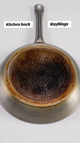 Kitchen hack!  how to clean dirty pan surfaces?  The same technique can be used to clean stoves and taps. Requirements:  Salt  Baking soda  Water  Vinegar  Dish wash liquid  Tissue paper  #DIY #creativity #newideas #foryoupageofficiall #viralvideo #trendingnow #kitchen 