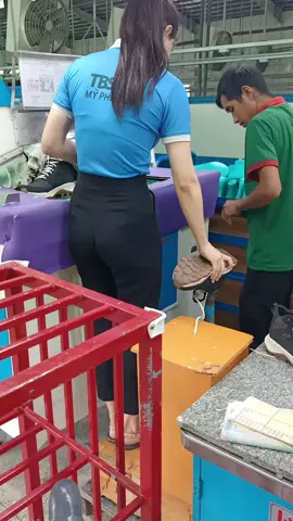 Sắp chết đói tới nơi ở đó chắc cú 🤣🤣🤣