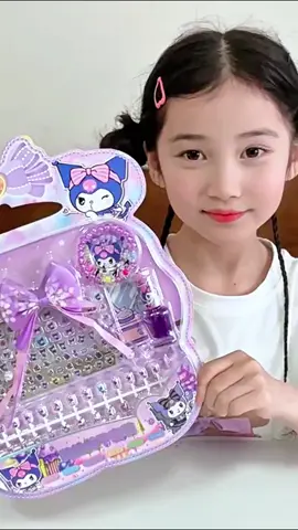 Quà tặng cho trẻ em#childrensmanicure #sanrio #sweet #kuromi #làmmóngtay #fyp #tiktok #tiktokshop 