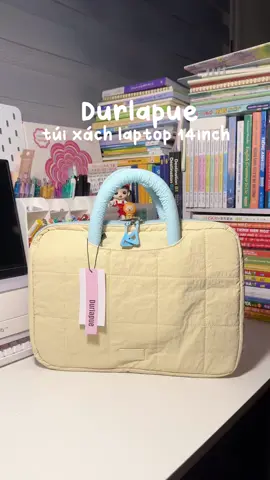 màu vàng này đẹp thíiii  ,  em túi đựng máy tính này đựng vừa máy tầm 14inch đổ lại thuii nhenn #durlapue #durlapuebag #backtoschool #studywithme #studywithme #studytok #studytok #studygram #dongluchoctap #hoccungtiktok #OOTD #grwm #muataitiktokshop #xuhuongtiktok 