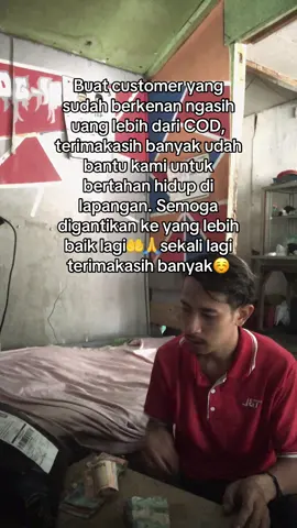 Terimakasih banyak🫡😍🙏#fypage #viralvideo #masukberandafyp #jntexpress #kurirpaket 