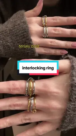 Karena awalnya sempet ragu, stocknya juga ga aku ambil banyak 😓 Kalau naksir, better langsung co sih sebelum kehabisan 😌🫵🏻  #cincintitanium #interlockingring #boldrings #OOTD #outfit #fyp #fypシ 