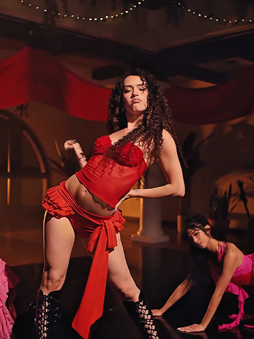 Daniela Gabriela Performance video 4k clips #daniela #katseye #kpop #kpopfyp #4k #highquality #xyzbca #trending #foryou #foryoupage #fyp #fypシ #fypp #fypage #gabriela #taetaeguccci #darkmoongrp🌑 