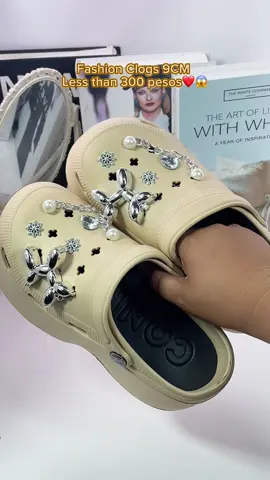 STOMPION Korean Thick-Soled Sandals for Women 🖤☀️ 9CM EVA High Heels — Stylish Beach Slippers with a Comfy Lift #women #sandals #highheels #thicksole #9cm #eva #beachslippers #koreanstyle #Summer #footwear #fashion #style #trending #fyp #tiktokshop #ontrending #bestoftiktokph #chic #comfortable #elevatedstyle