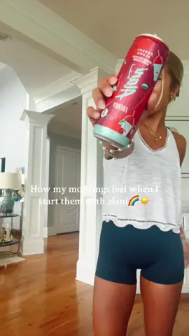 @Alani Nutrition is the best way to start the day!! 🤍🌈☀️#alaniambassador @Alani Nu Ambassadors #alaninu #fyp 