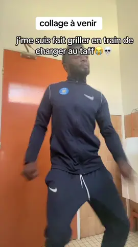 #collage avec @le b je suis dépassé par les événements 😭😭🤦🏾‍♂️🤦🏾‍♂️#fyp #pourtoii 