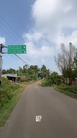 Kamana Atuh???  Cobi aya nu terang daerah naon ieu baraya??? #jalanjalan #Vlog #motovlog #cikalongwetan #bandungbarat #explorebandungbarat 