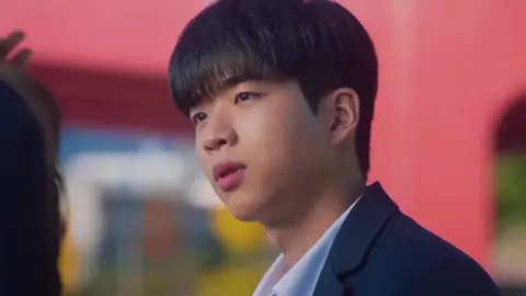 awalnya cuman coba coba jadi jimat manusia tapi akhirnya kok nyaman ya...apakah plotnya akan..#kdramaedit #kdrama #pyojiho #gyeongsu #headoverheels #headoverheels #fyp #xybca #masukberanda 