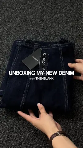 denim versatilee yang nyaman pol!! cinta banget juga sm flarenyaaa🥹🩷🩷 @thenblank #thenblankpeeps 