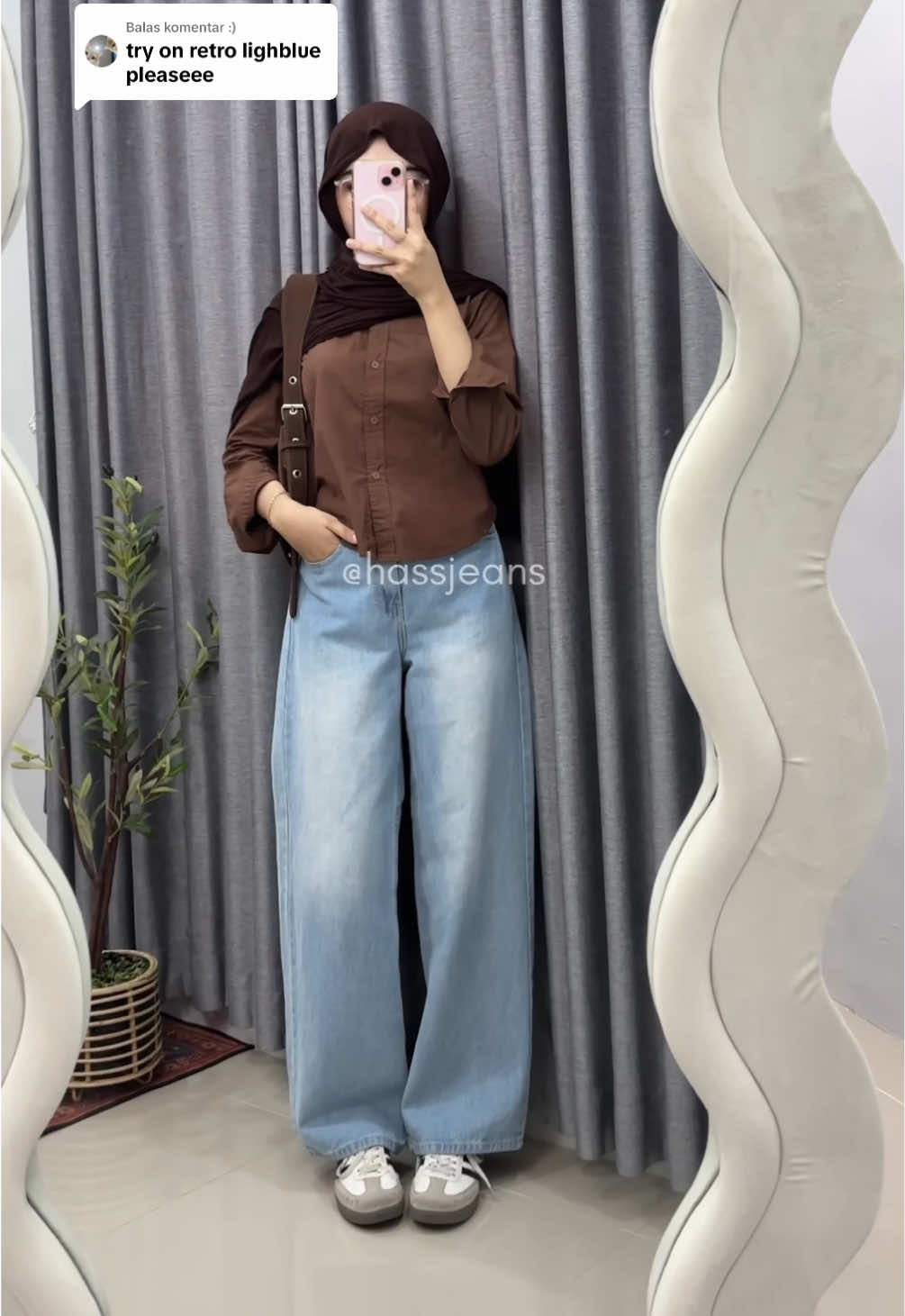 Membalas @:)  langsung checkout aja ga si baggy jeans retro ice blue emang secakep ini 😌🦋 #baggyjeans #baggypants #jeansbaggy 
