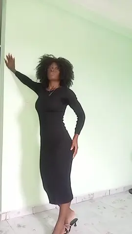 pas besoin des habits de 800k pour être bien habiller #fashion #styling #follower #tiktokcameroon🇨🇲tiktokafrica #viral #africa #videoviral #reussite #tiktokchretiens✝️❤️ 