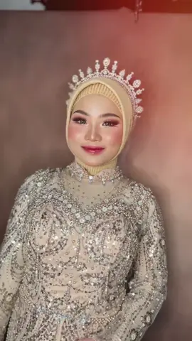 masii gamon sama makeup nya ka @unulsmakeup_ bagus poulll #fyp #depok #musedepok #muse #model #pemula #makeup #mua #cantik #musepemula #trend 