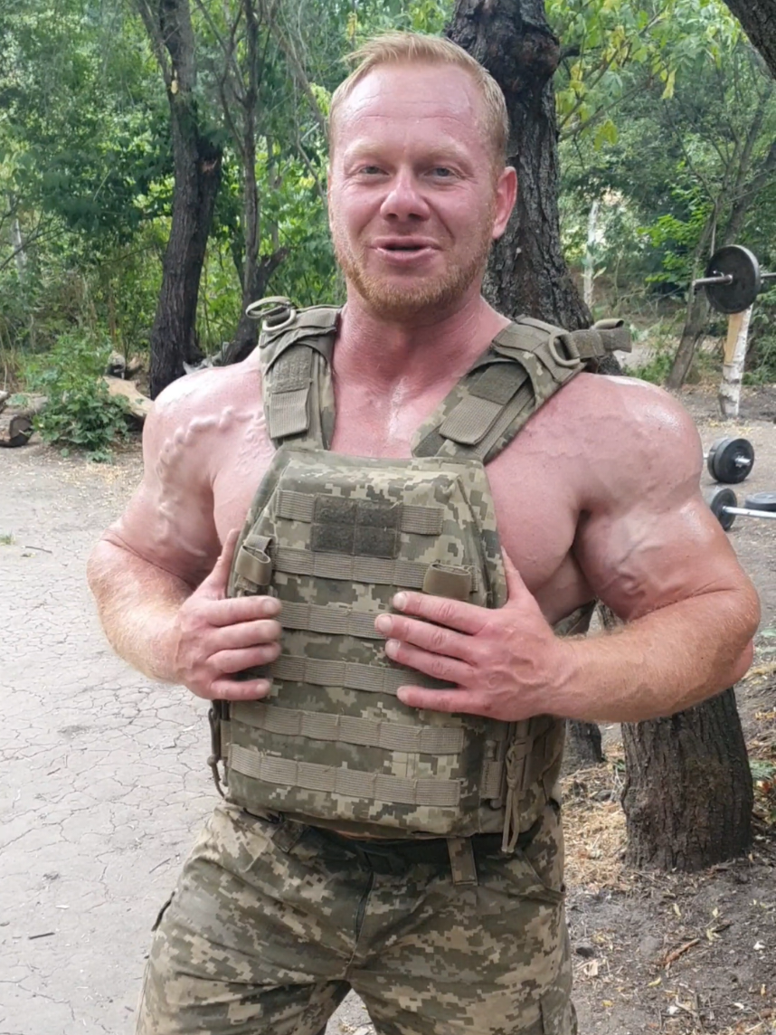 #бодибилдинг #спорт #тренеронлайн #тренер #тренеркиев #fyp 