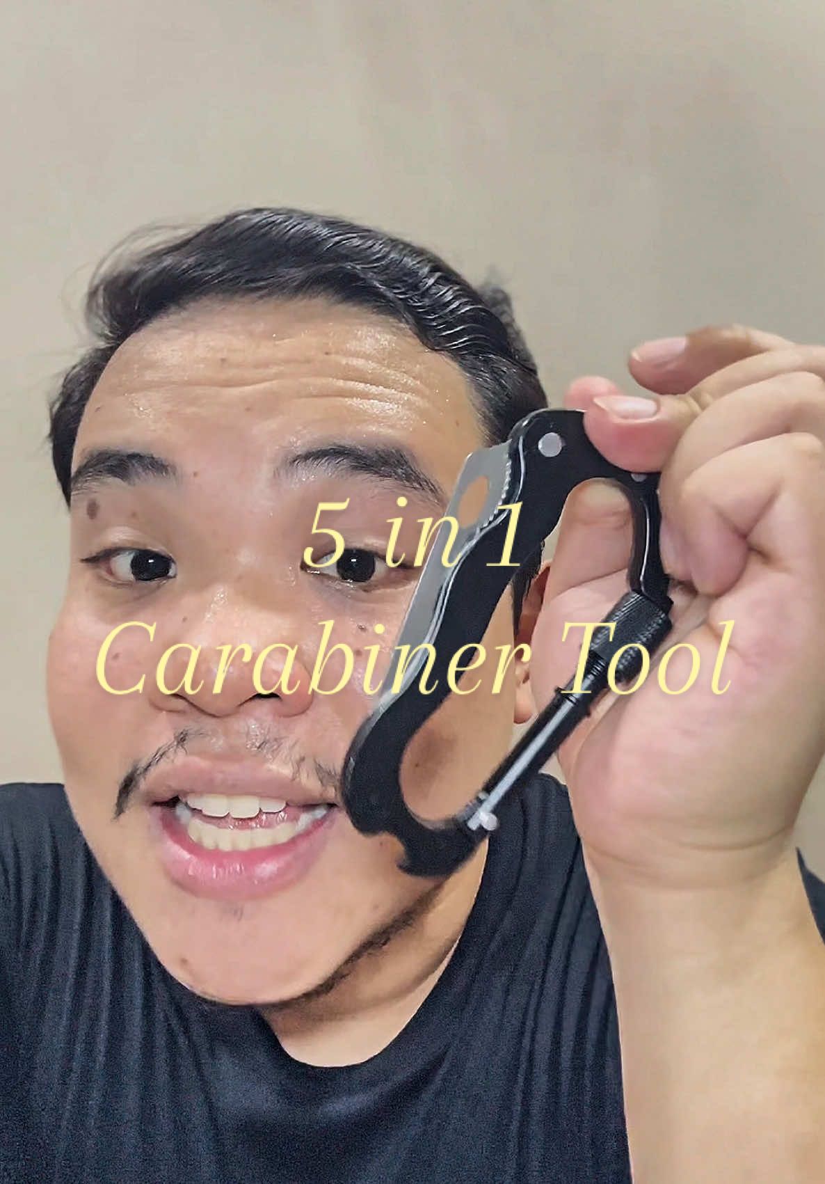 Useful 'tong 5 in 1 carabiner tool lalo na sa mga outdoor pips! #carabiner #tools #Outdoors 
