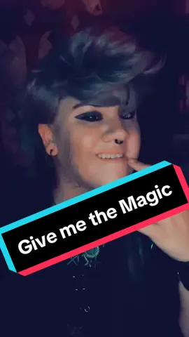 Addicted to the Venom of the Dark Magic. Sosin’s residual magic and corruption of Val’s soul has left him craving the power and calling upon it #savetiktok #🖤 #fypシ゚viral🖤tiktok #piratetiktok🏴‍☠️ #mysticssvaliant #TheCurseOfTheShadow🖤 