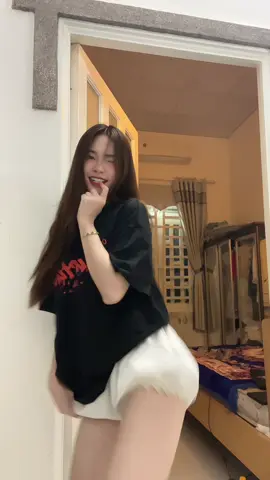 Cùng em đi thật xa hong??? (Tag dc pls) #nahh080602 #miihanhh02 