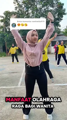 Membalas @mmhwida979 @Bunda Henny KD @nda92 @Bulur30  senam yu gaess  Jumat sore di desa pajaten  cibuaya  sponsor senam  bulurah mincrak  Nda Heny 🥰