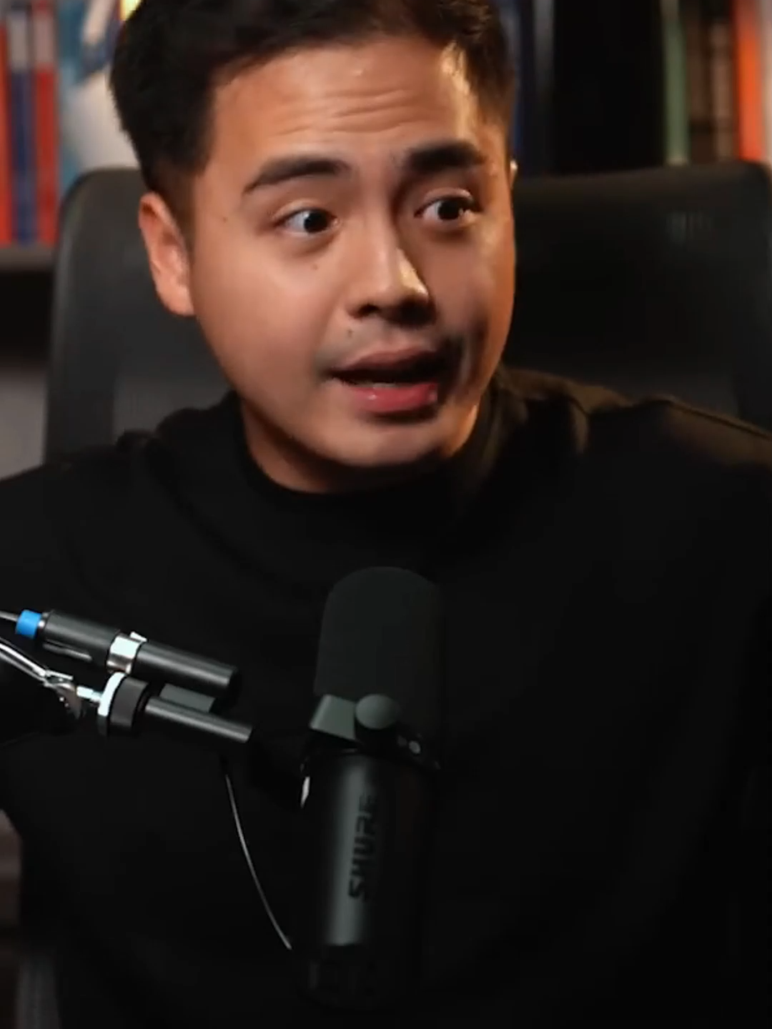 Ketemu orang itu yang sopan, jangan pakai kaos kutang doang. #arifhidayat