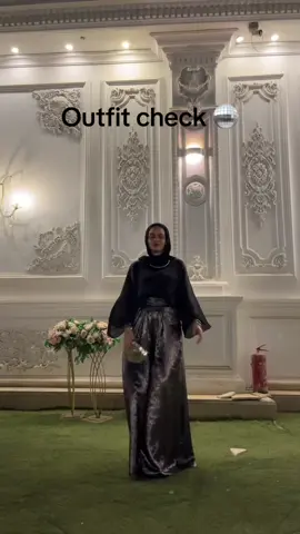 🖤🪩 Top from @Miroti_designs  #fyp #outfit #OOTD #hijab 