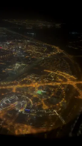 Takeoff for London🛩️🇬🇧.#foryou❤️ #foryoupage❤️❤️ #foryourpage❤️❤️ #foru #fyp #fypシ゚viral🖤tiktok #viralvideotiktok #trandingvideo #takeoff #travelvlog #london #UK #uktiktok #londontiktok 