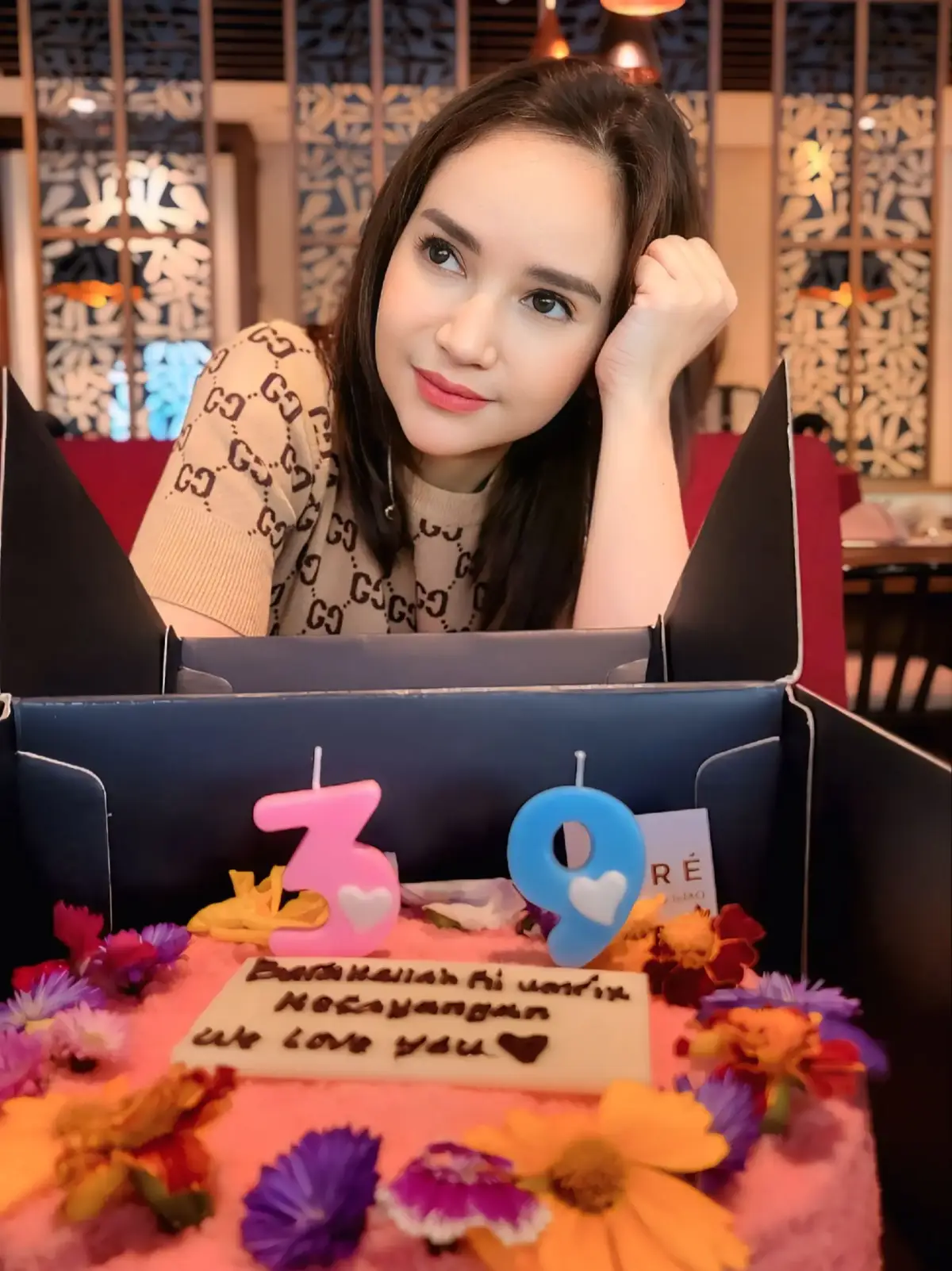 alhamdulillah.. selau bersyukur dan bersyukur terus. lihatlah keatas untuk pacuan semangatmu.. bukan untuk gaya hidup. lihatlah kebawah untuk selalu bersyukur bukan untuk kesombonganmu. #masyaallahtabarakkallah #grateful 