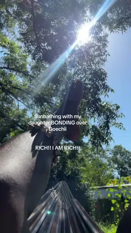 This is what her cute little childhood memories are made of. Every generational curse was seen as a lesson in where to strengthen my dna. She get to bask in this high frequency love 🫶🏾 I’m unbelievably amazing. My light makes darkness hidddeeeeeee! 🥰 #kocamoscato #doechii #generationaltrauma #curse #healingthenervoussystem #advice #intuition #MentalHealth 