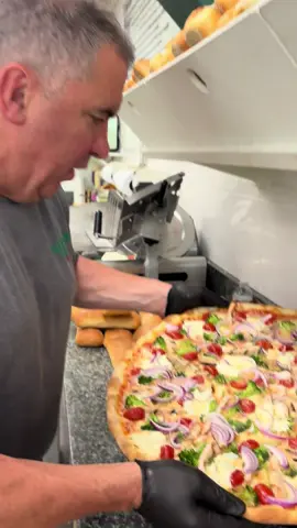 Friday roll call! #parkwood #parkwooddeli #parkwoodentertainment #deli #Foodie #yum #viral #quotes #wow #relatable #trending #youtube #usa #instagram #omg #parati #anime #stitch #duet #fyp 